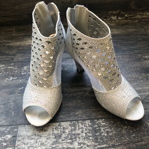 Pierre Dumas Silver and Rhinestone Shoes